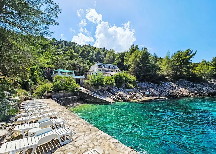 Octopus-2 By Interhome *